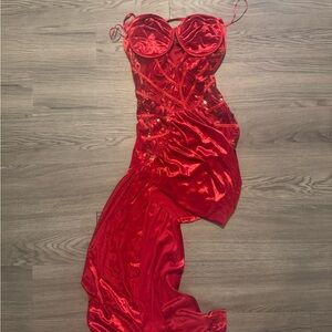 Elegant Red Evening Dress